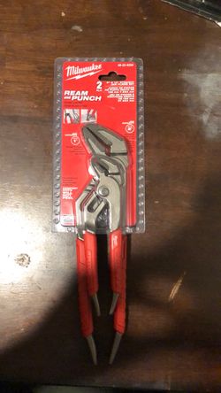 Milwaukee 2-Piece Straight Jaw Pliers Set
