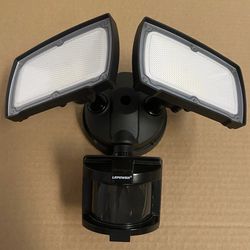 LEPOWER LED Outdoor Security Lights Cold White Floodlight Motion Sensor 