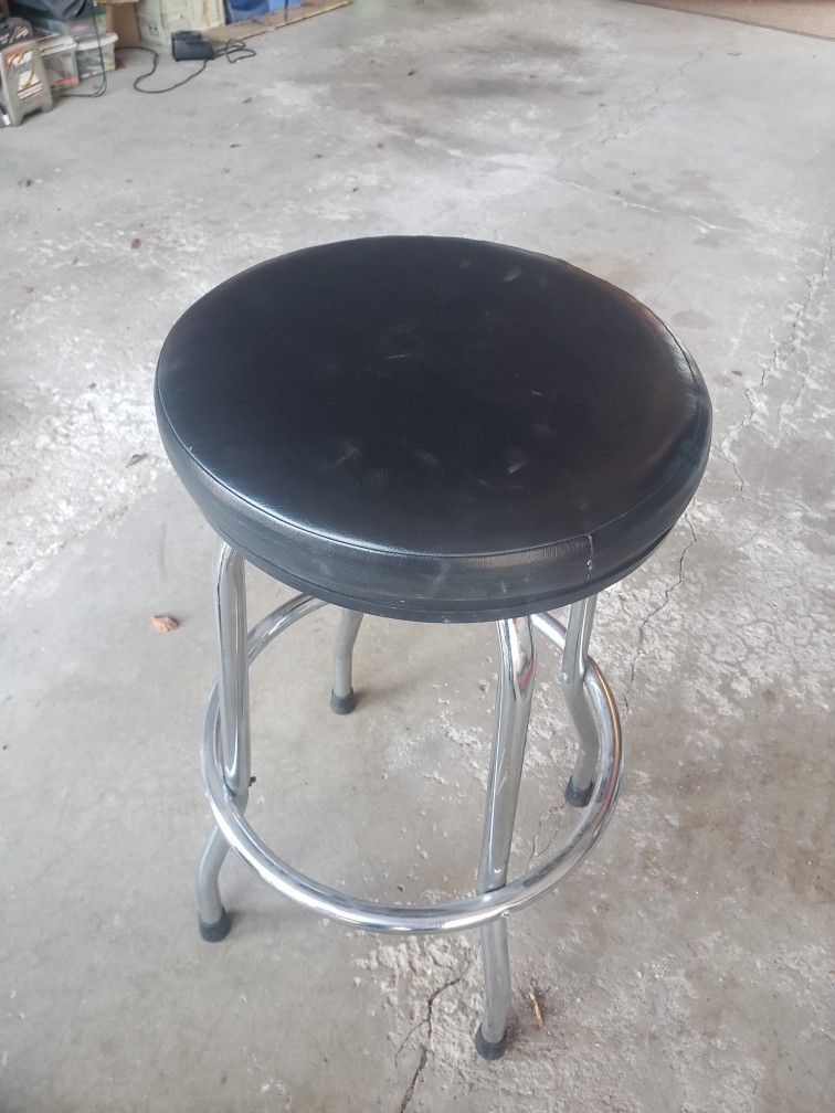 Shop Stool / Bar Stool $20
