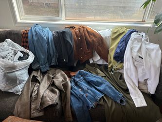 Mixed Clothing Bundle – Women’s Jackets+ free bag wom shoes size 7