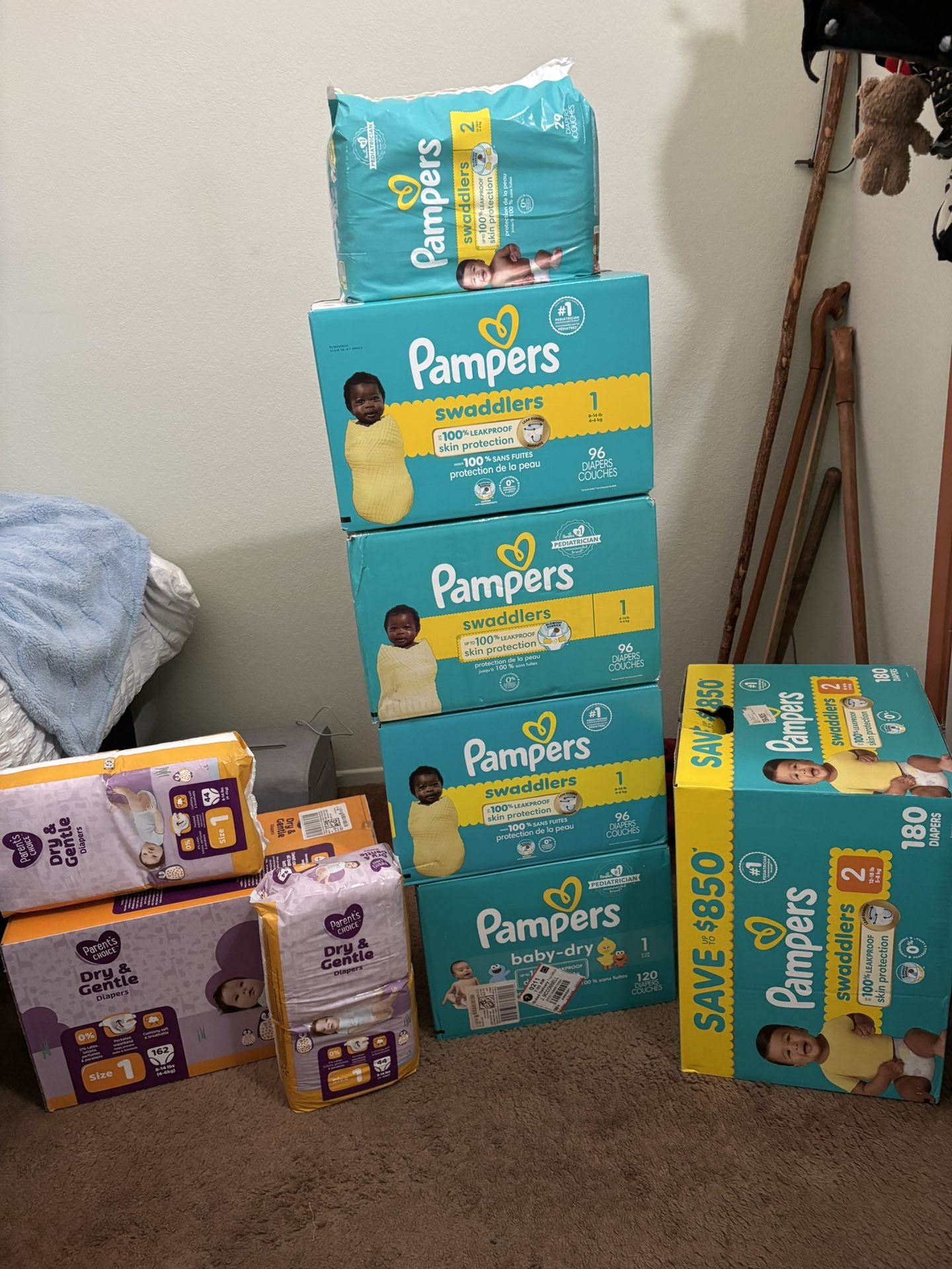 Pampers/Parent’s Choice Size 1 & Size 2 Diapers 867 Count