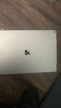 Apple iPad Silver Aluminum Tablet