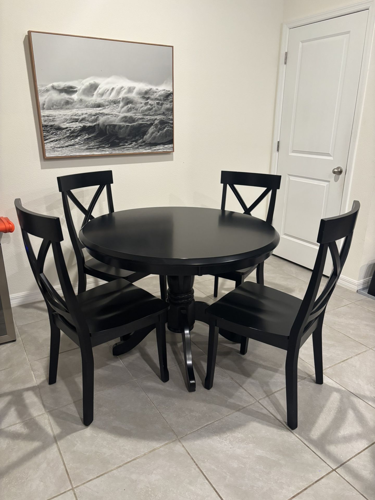 42” Round Dining Table Set