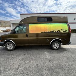 Chevy Express 2500 Converted Camper Van