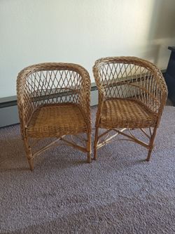 Kids wicker chairs