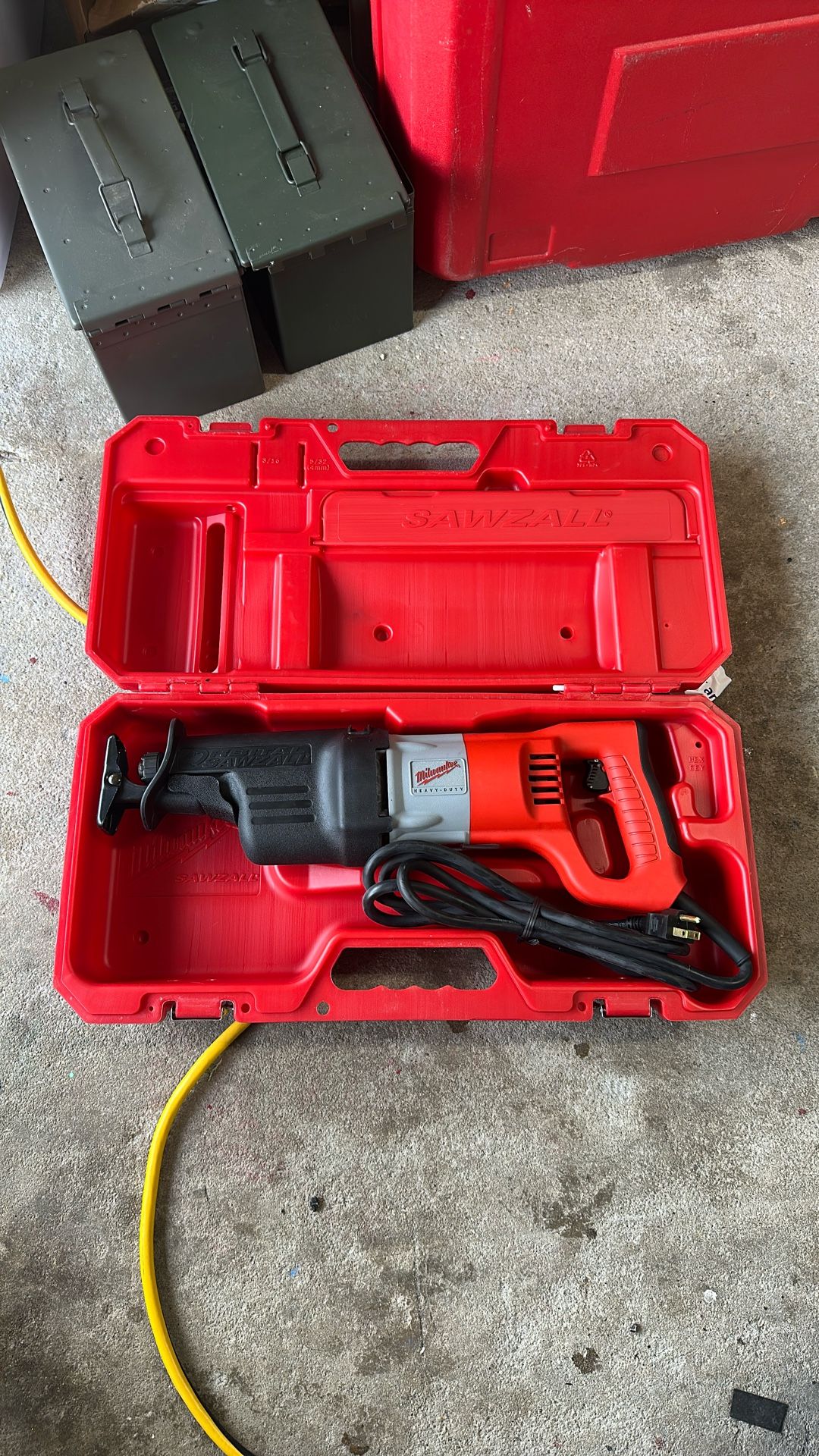 milwaukee heavy duty sawzall 6520-22