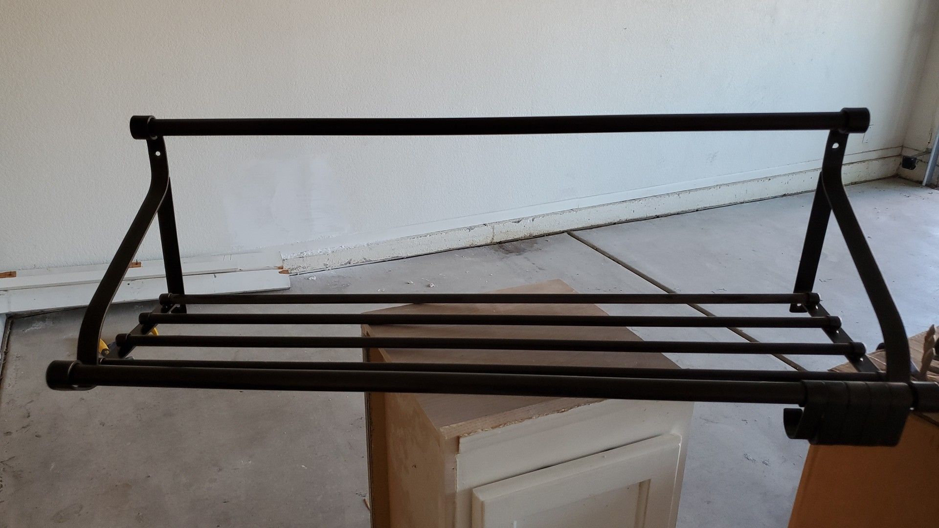 Free Wall shelves