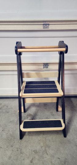 Foldable Wooden Toddler Kitchen Tower – Adjustable Montessori Learning Stool