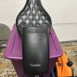 2016 Harley Soft tail Slim Corbin Seat