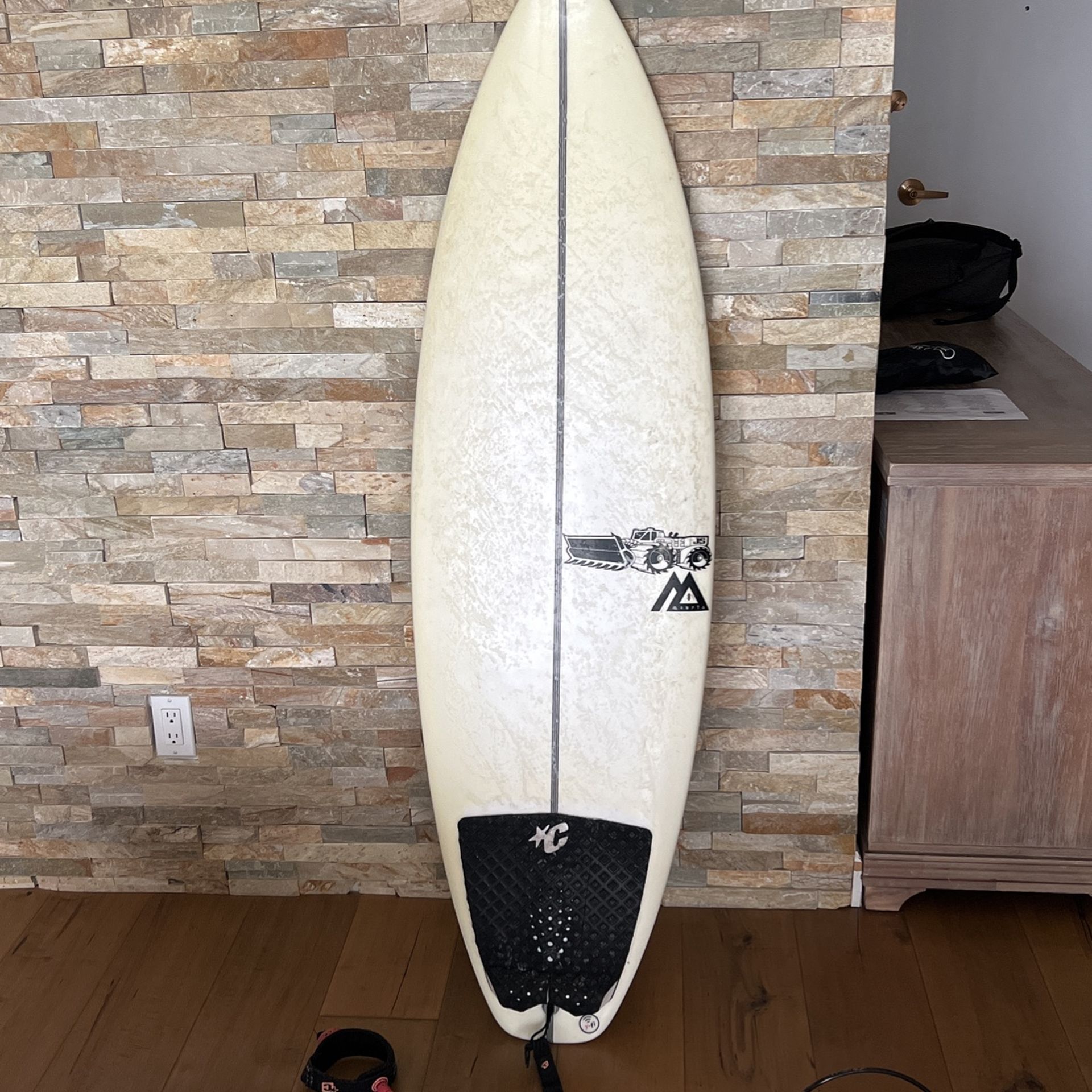 JS Hyfi Monista Box 5’9” Surfboard