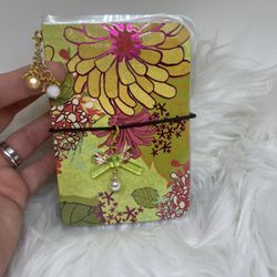 Scrapbook Pocket Journal 