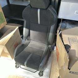 GR 86 Driver Seat