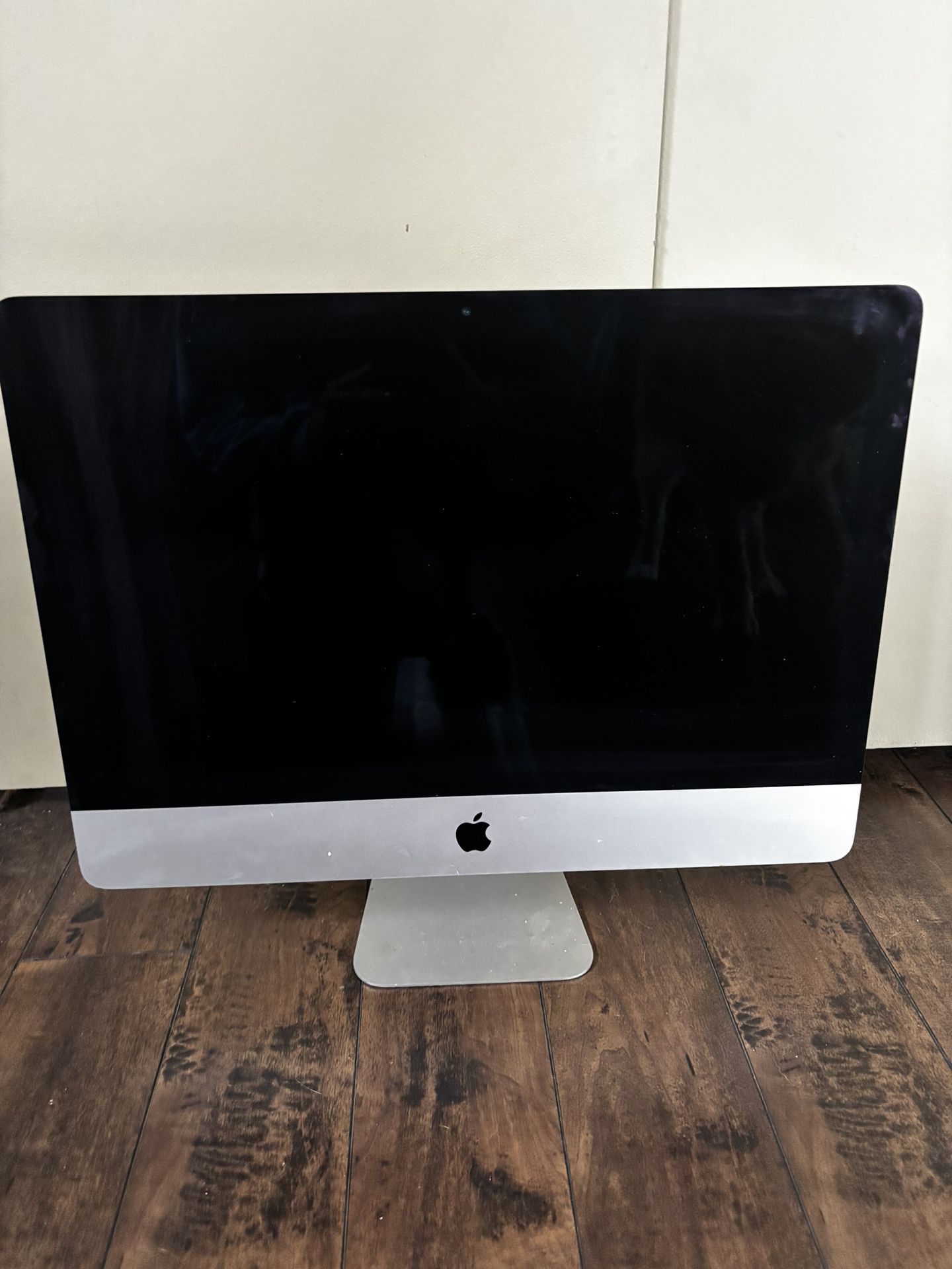 iMac Desktop 27”