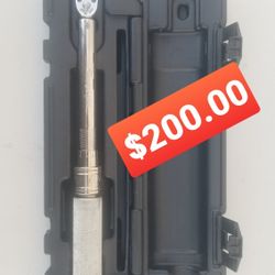 SNAP-ON TORQUE WRENCH (40-200 in-lb)