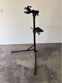 Bike repair stand
