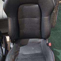 S2000 Ap1 black leather seats. (Pair)