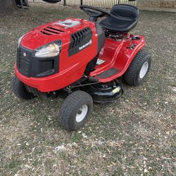 Yard Machine Riding Law Mower 35” Deck