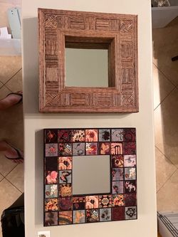 Set of 2 Decorative Wall Mirrors