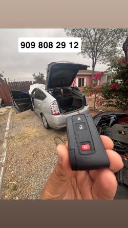 Llaves de autos / car keys and remotes