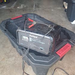 Battery Charger DIEHARD 10A 2A