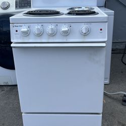 Magic Chef Electric Stove Used 