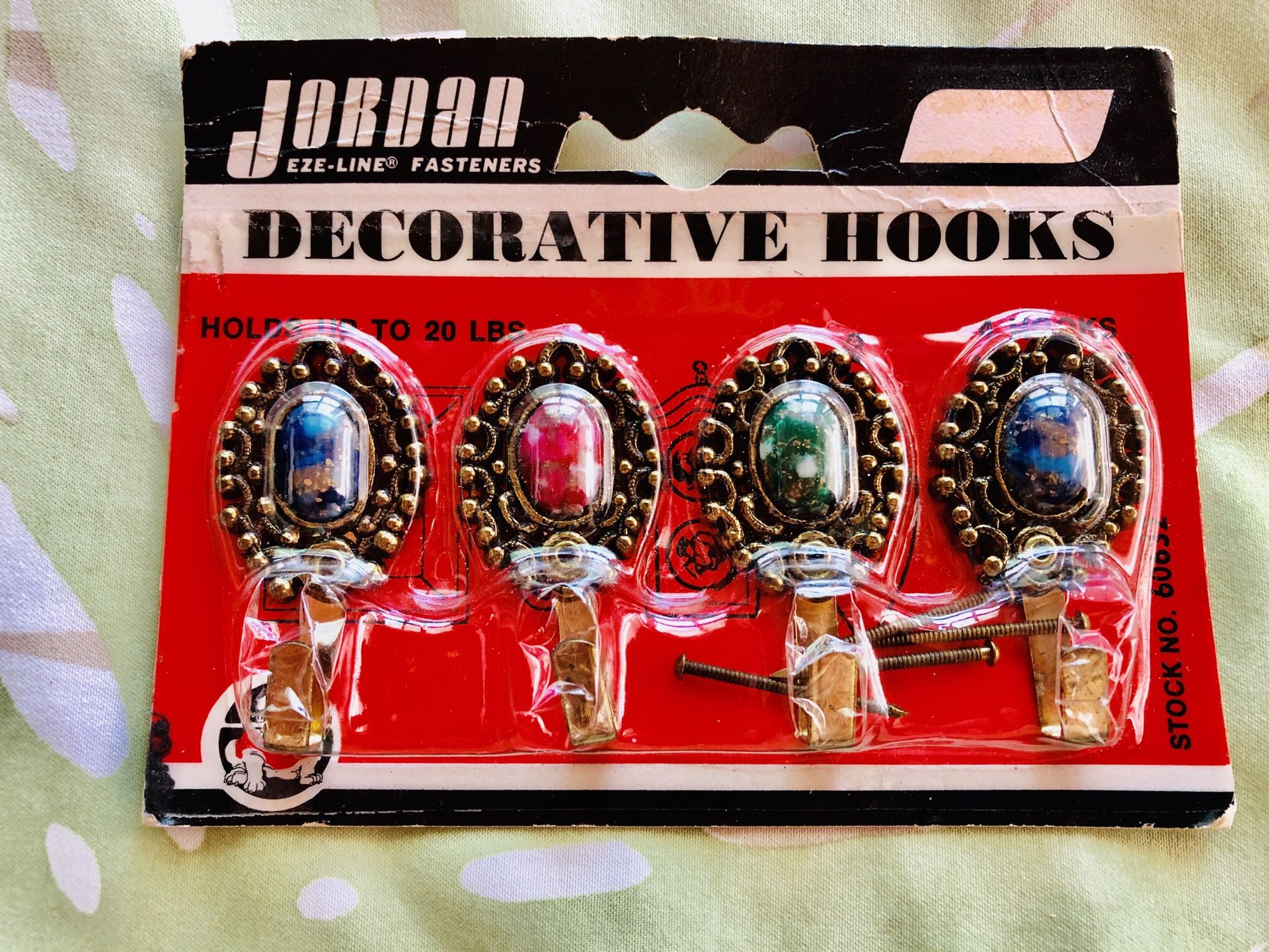 Decorative wall hooks vintage looking