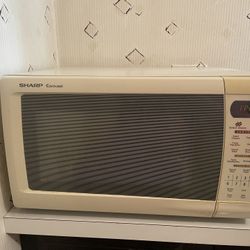 Sharp Microwave 20” w X15” X 12” h 