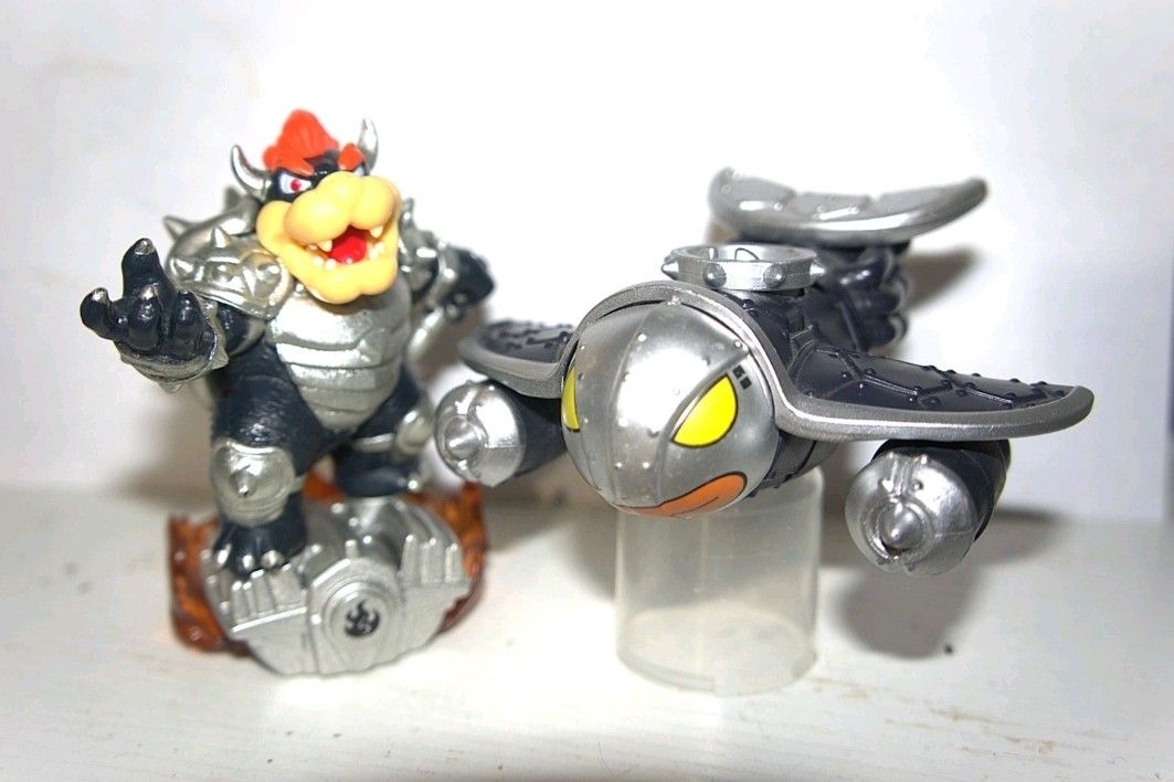 Dark Bowser Clown Cruiser Amiibo Skylanders Superchargers Switch Wii U  Nintendo