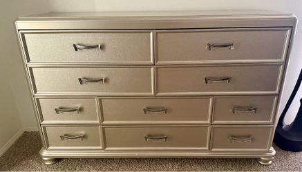 Silver / Gray Dresser