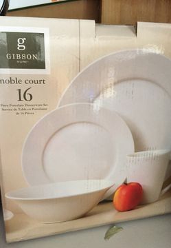 gibson 16 piece kitchen set brand new