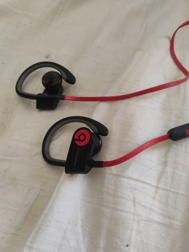Power Beats Earphones