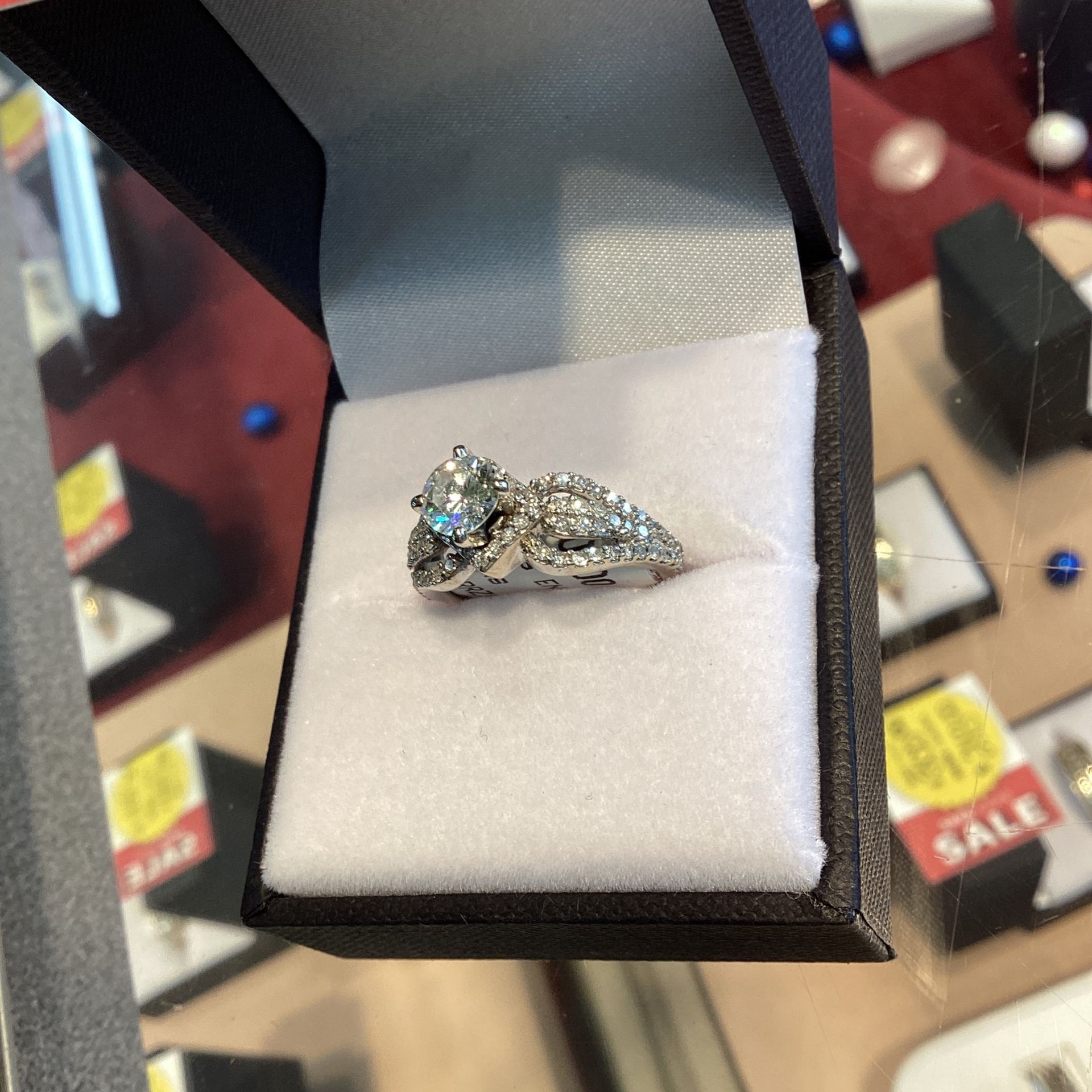 Beautiful Diamond Ring