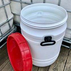 15 Gallon Food Grade Removable Top Barrel (Screw Top)