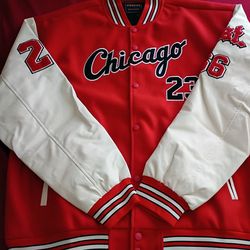 Chicago bulls jacket 2xl