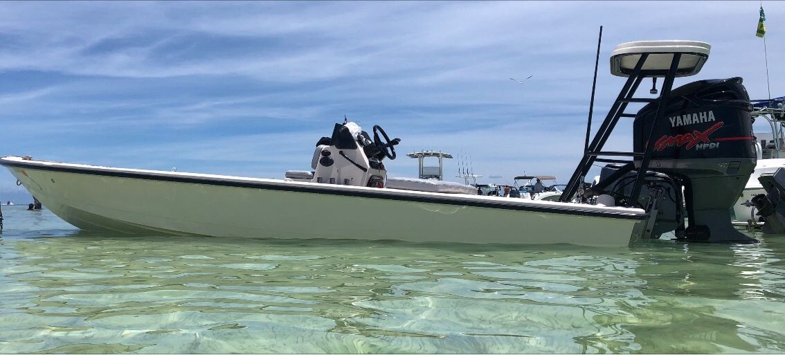06 Hewes RedFisher 21