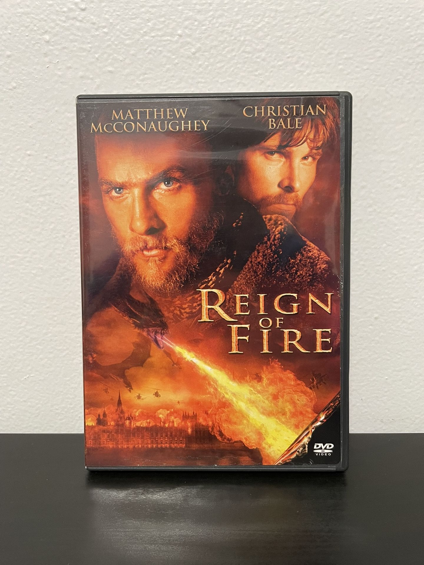 Reign Of Fire DVD Matthew McConaughey Christian Bale Movie Disney 2002