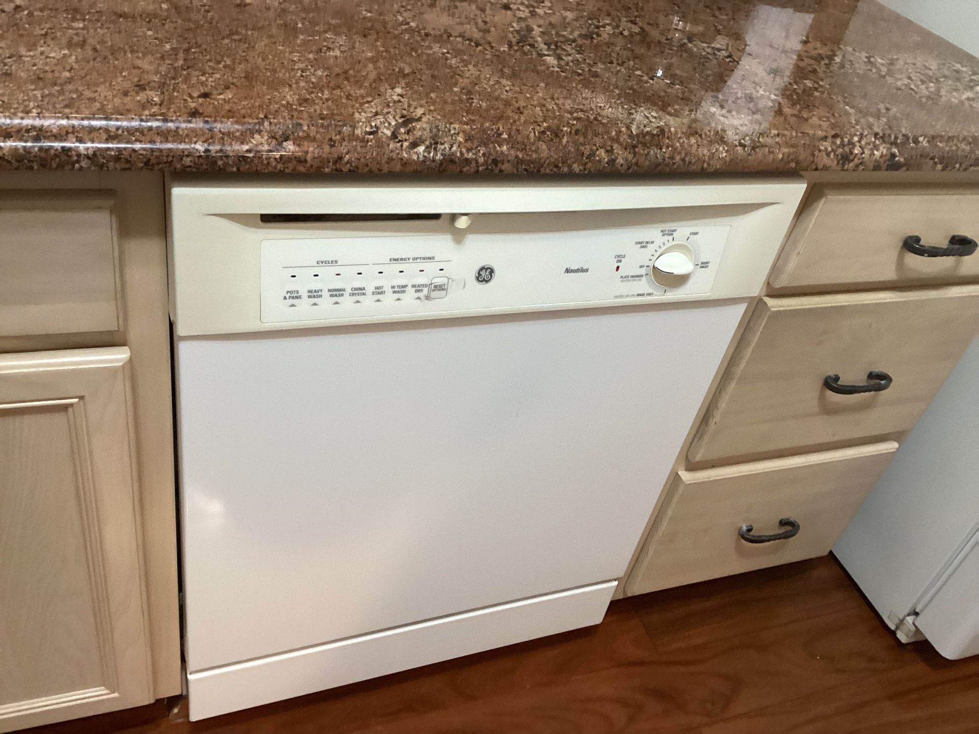 Dishwasher White Excellent