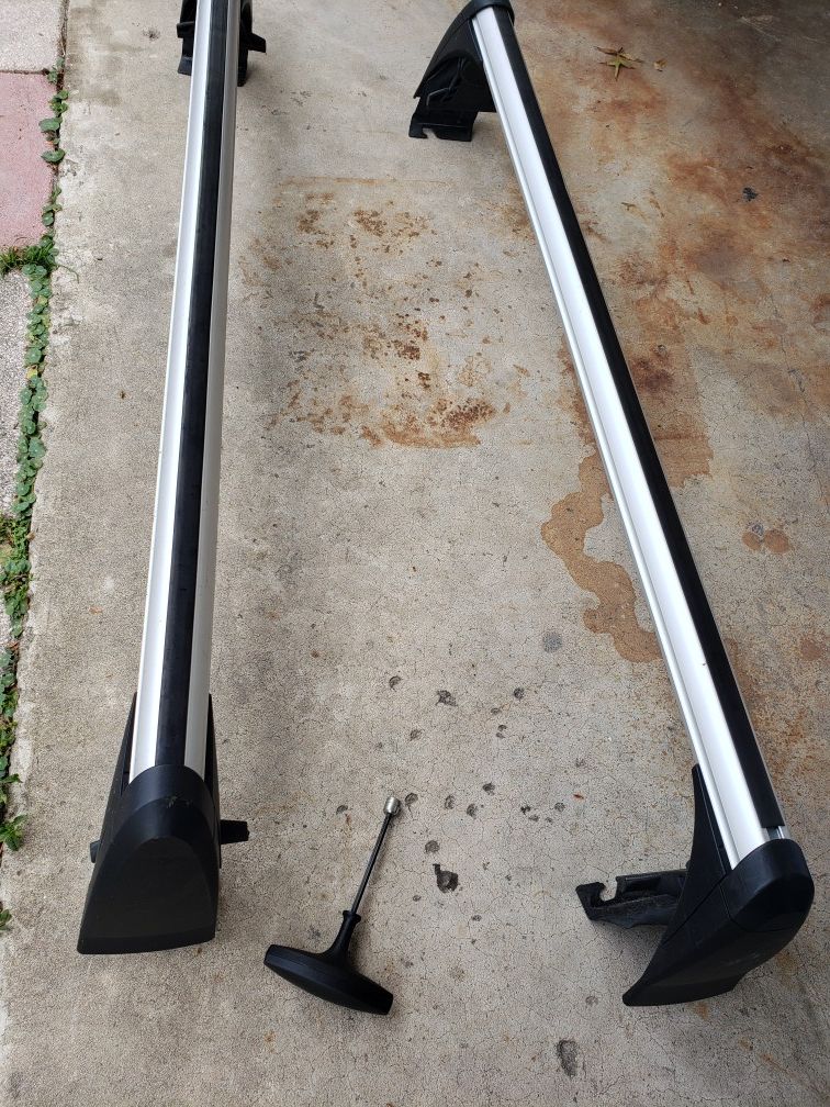 Volkswagen CC oem roof rack base bars
