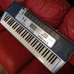 Casio LK-110 61 Lighted Keys Digital Piano Key-Lighting MIDI Controller CTK Keyboard