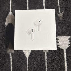 AirPods Pro Generation 2 MagSafe Charging Case