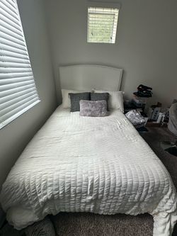 Full White Upholstered bedframe with Nailhead Trim