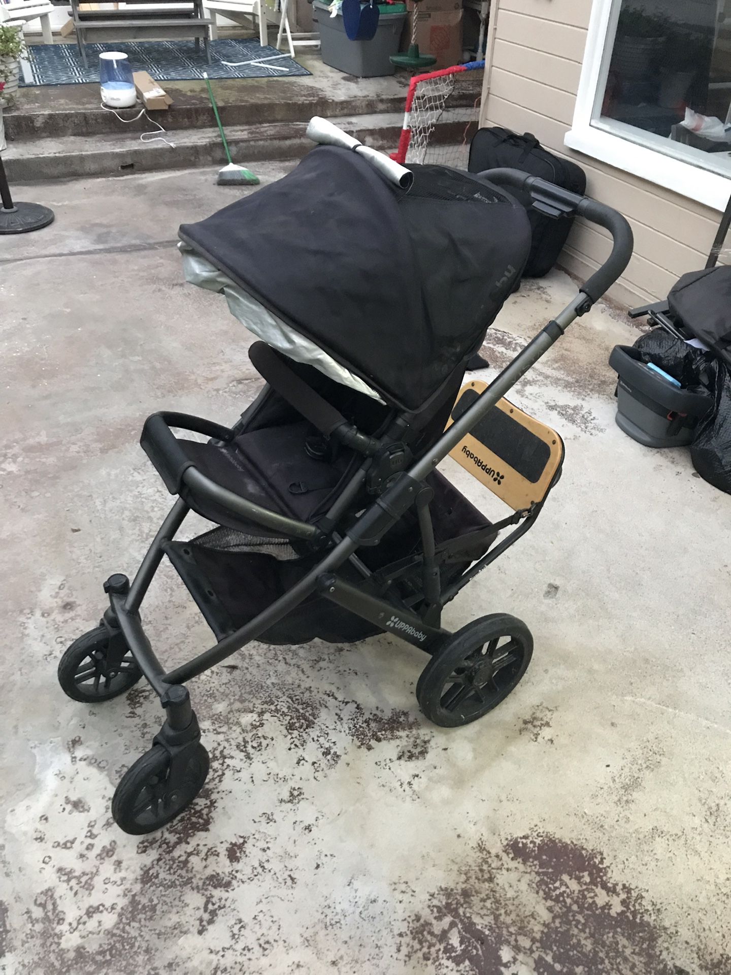 Uppababy Vista Stroller, Kickstand and Bassinet