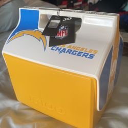 CHARGERS IGLOO cooler