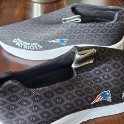 NFL, New England PATRIOTS, Mens, new shoes sz 10, firm.