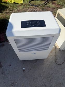 Ideal Air Dehumidifier White