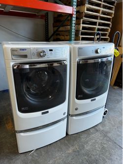 Maytag washer dryer set (with pedestals)