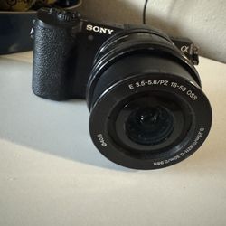Sony A5000 Mirrorless