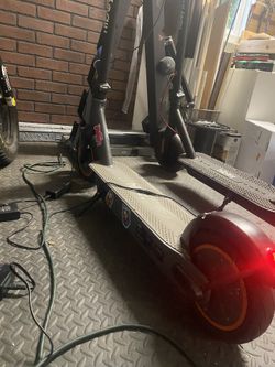 E-SCOOTER