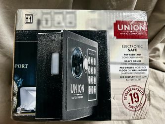 UNION SAFE COMPANY 0.19 cu. ft. Electronic Digital Safe