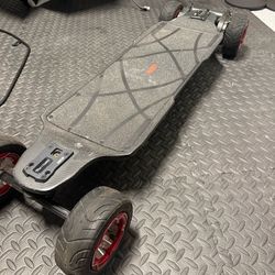 MEEPO HURRICANE ELECTRIC SKATEBOARD